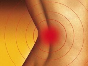 Zafi a cikin ƙananan baya tare da osteochondrosis