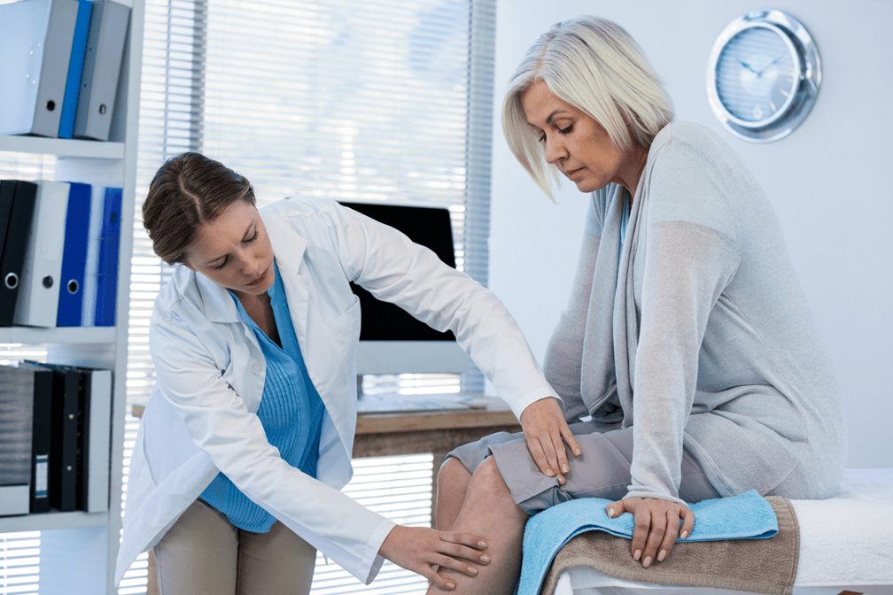 Mai haƙuri da arthrosis yana buƙatar magani ana bincikar likita